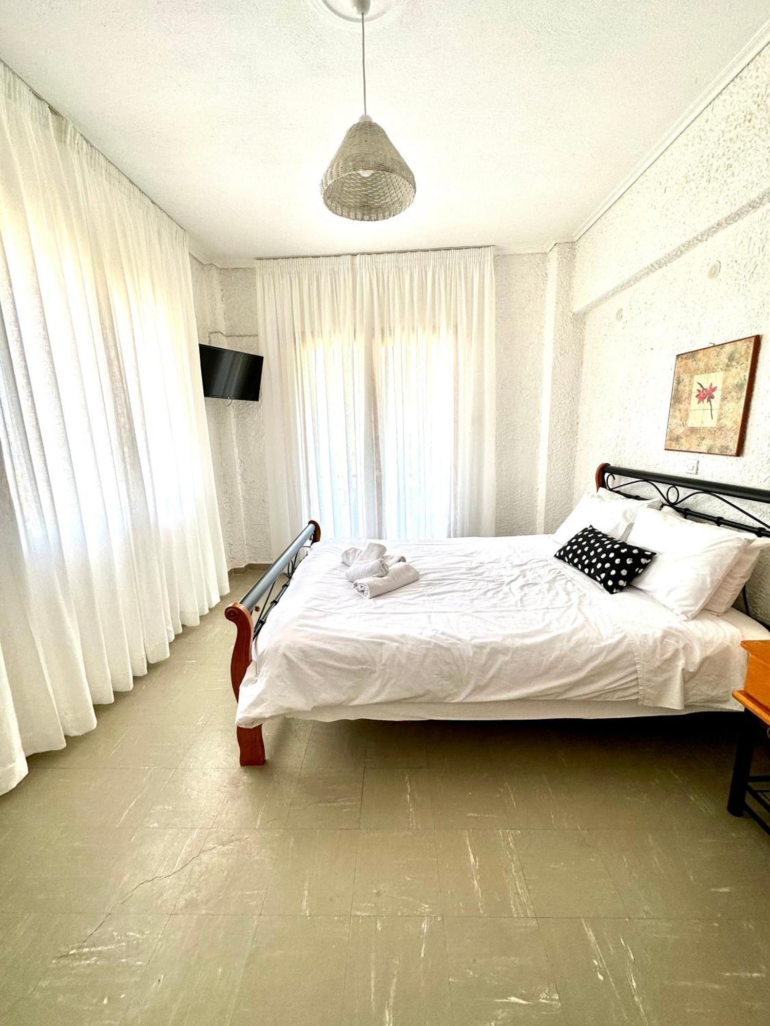 Katerina Apartments เนออส ปีร์กอส ห้อง รูปภาพ