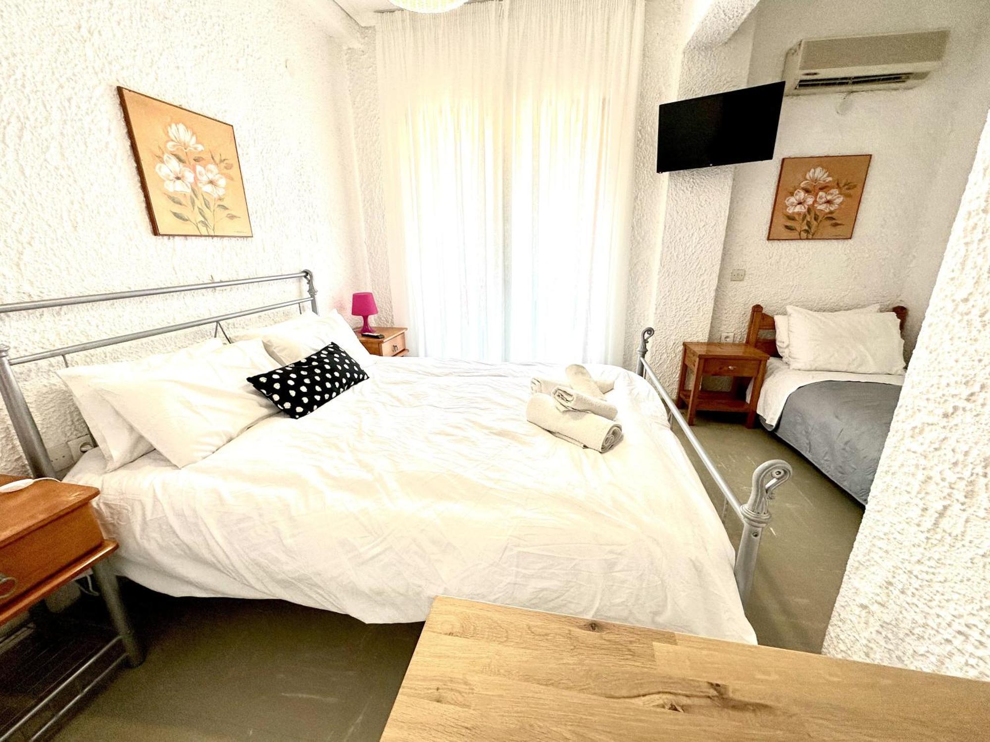 Katerina Apartments เนออส ปีร์กอส ห้อง รูปภาพ