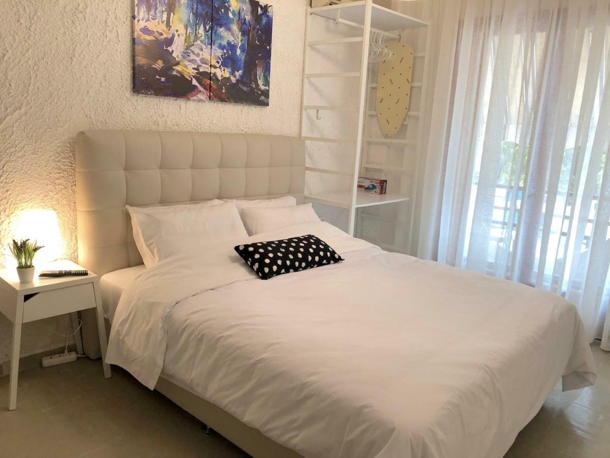 Katerina Apartments เนออส ปีร์กอส ห้อง รูปภาพ